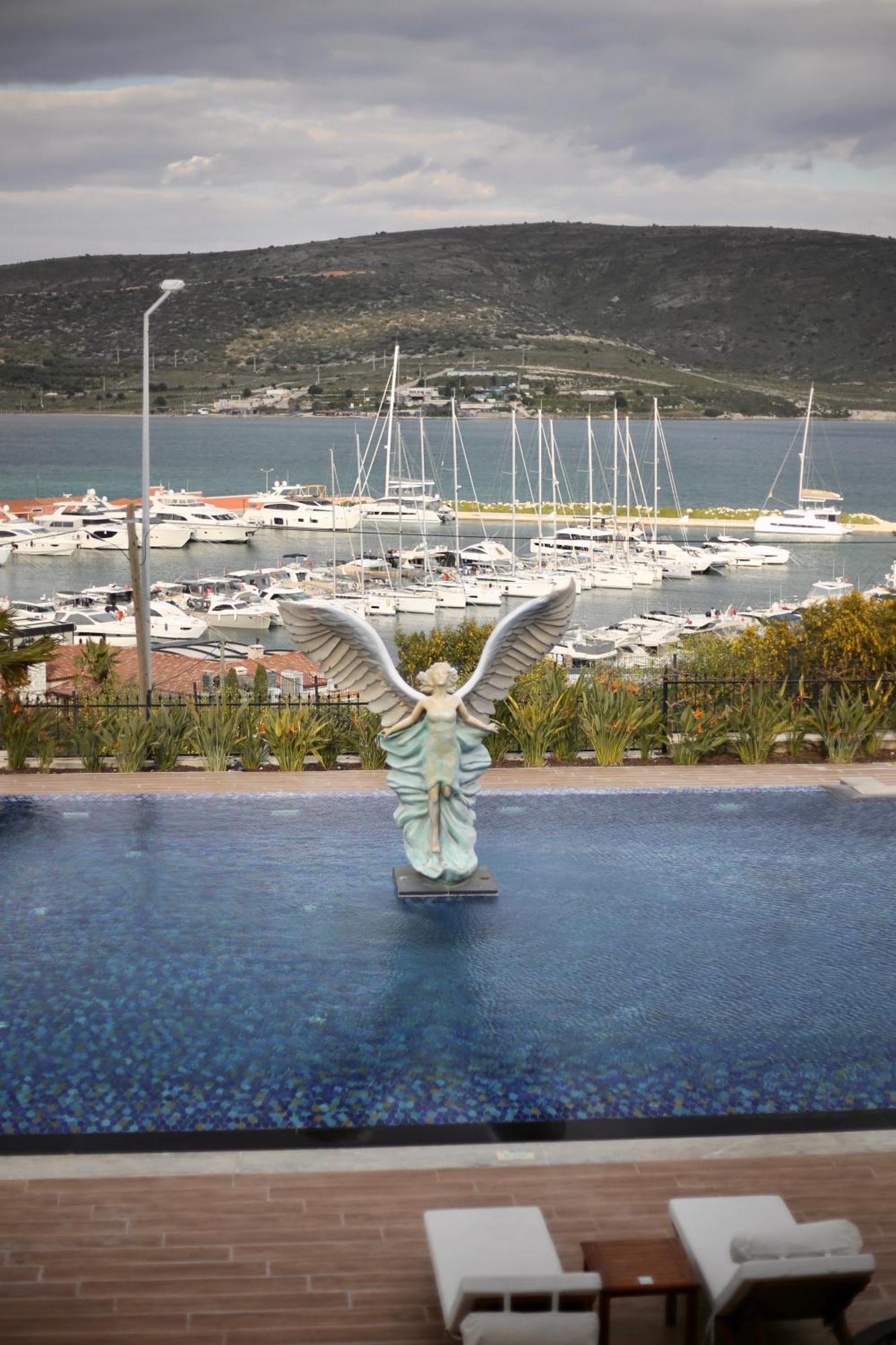 Marin Alacati Hotel Exterior photo