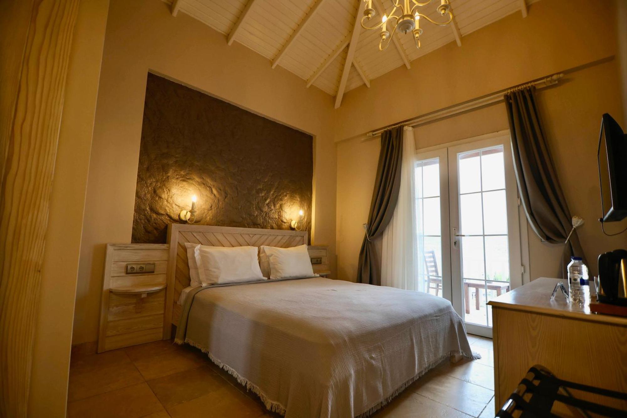 Marin Alacati Hotel Exterior photo